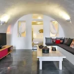 Revelis Villa & Canava