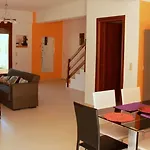 Uphoria Resort Villas