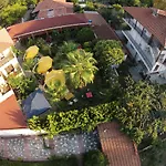 Hotel Niko Paradise