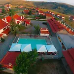 Alexander Resort