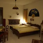 Hotel Mary