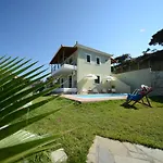 Aselinos Suites