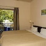 Bella Vista Hotel And Apartments