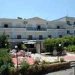 Nikis Hotel