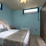 Villa Santorini, Wine Dark Sea Villas