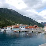 Amera - Troumpas Family Apartments