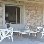 Diapori Apartments