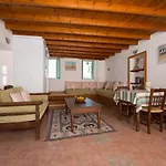 Villa Petros