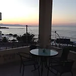 Honolulu Beach Apartments