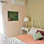 Maria\'S Studios & Apartments