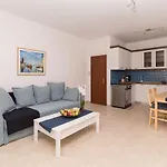 Alexger Psakoudia Seaview House