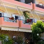 Pilios House