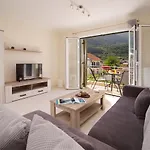 Marina\'S Apartments