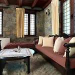 Arodamos Guesthouse