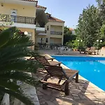 Athina Hotel