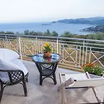 Argo Summer House