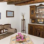 Villa Maria Traditional Home