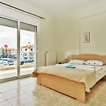 Hany\'S Apartments