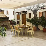 Alkyoni Apartments