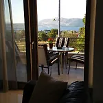 Luxurious House Near The Sea