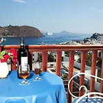 Casteli Hotel
