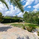 Haraki Hill & Seaview - Aelia Apartment