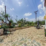 Irida Holiday Apartments