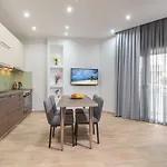 Kamis Suite