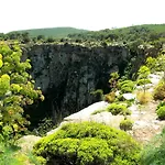 Villa Adamite