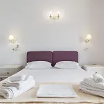 Malion Rooms