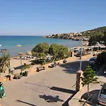 Karatzas