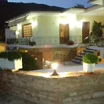 Fountas Studios