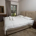 Corali Resort
