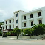 Αi Pigai Hotel