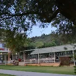 Crown Hotel