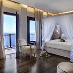 Dohos Boutique Hotel