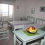 Annoula Studio & Apartments