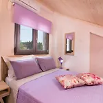 Villa Ermioni Apartments