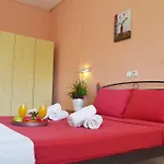 Effies Dreams Studio