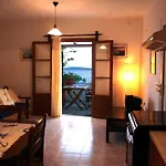 Michalis Apartments Near The Beaches With Sea View
