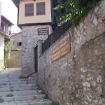 Oikia Alexandrou Traditional Inn
