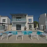 White Pearl Luxury Villas
