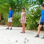 Golden Coast Hotel & Bungalows