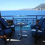 Sea View Apartments Cafe And Cocktail Bar