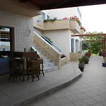 Sea View Apartments Cafe And Cocktail Bar