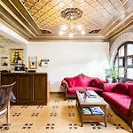 Villa Paroraia