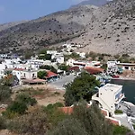 Pension Manolis