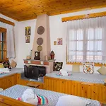 Polina House Maries