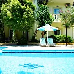 Sunrise Hotel & Apartments