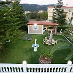 Madalena\'S Apartment